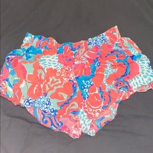 Lily Pulitzer Shorts. Synch waist